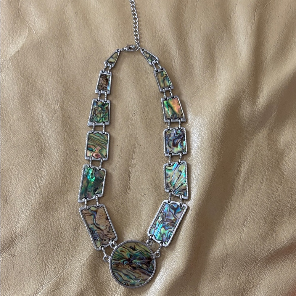 Source Unknown Abalone Shell Multi-Color Statemen… - image 2